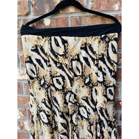 Mix Nauveau sized medium A line skirt in good condition. - Picture 2 of 5